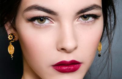 Những cây son kem lì "siêu bền" được các beauty bloggers săn đón