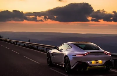 Aston Martin Vantage thế hệ mới ra văn vào 2017