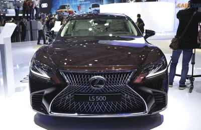 Lexus mang gì tới triển lãm ô tô Việt Nam 2018?