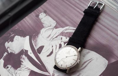 Chiếc đồng hồ $107,000 USD của ông hoàng nhạc rock Elvis Presley
