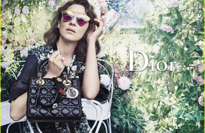 Lady Dior, chiếc túi kinh điển cho những quý cô đích thực