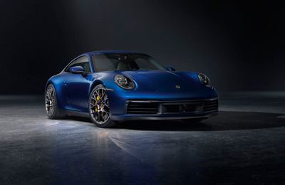 Chiếc xe huyền thoại Porsche 911 mới chính thức được ra mắt
