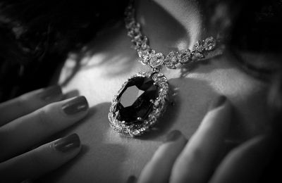 Black Orlov: Viên kim cương đen bị cất giấu trong tấm màn bí ẩn