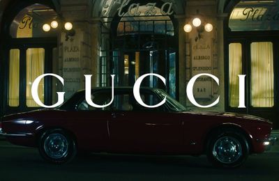 Gucci Aria AD Campaign mang thời trang tính dục trở lại với thương hiệu