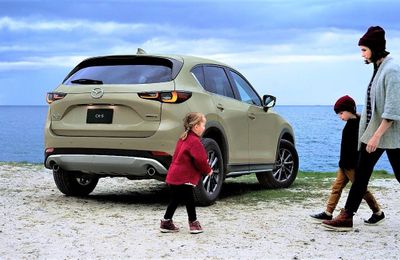 Mazda CX-50 2022 mới - Mẫu SUV cỡ nhỏ dành cho gia đình ra mắt trong tháng 11