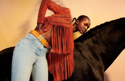 Balmain hợp tác với Netflix ra mắt bộ sưu tập 'The Harder They Fall'