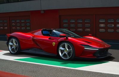 Ferrari ra mắt dòng "chiến thần" Daytona SP3 828 mã lực dành riêng cho khách hàng thân thiết