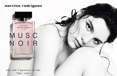 Narciso Rodriguez Musc Noir For Her- Nốt hương quyến rũ kiêu sa