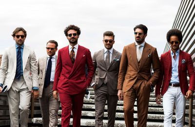 Khám phá những bộ suit đẳng cấp từ các thương hiệu danh tiếng