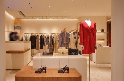 Thương hiệu Sandro khai trương cửa hàng đầu tiên tại Hà Nội