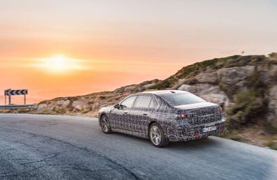 Flagship BMW i7 sẽ ra mắt trong năm 2022