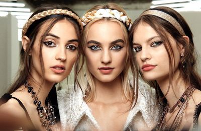 Top những phong cách trang điểm hot trend 2021