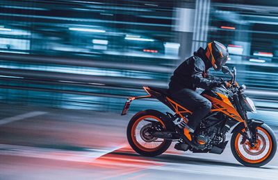 Giá bán KTM 200 Duke 2021 dự kiến 100 triệu đồng tại thị trường Việt Nam