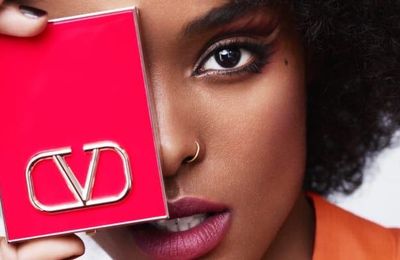 Khám phá những hình ảnh đầu tiên của Valentino Beauty