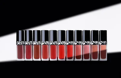Rouge Dior Forever Liquid - Dòng son kem siêu lì, chống đổi màu của Dior