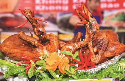 Vịt quay lá mác mật Món ngon trứ danh của xứ Lạng