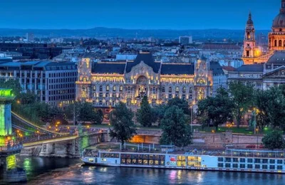 Budapest Thành phố cổ tích bên dòng sông Danube đón Ronaldo ở EURO 2020