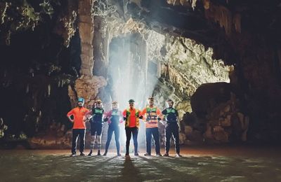 Khám phá tour thám hiểm hang động Quảng Bình với giá thấp kỷ lục