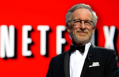 Đạo diễn huyền thoại Steven Spielberg ký hợp đồng sản xuất phim với Netflix