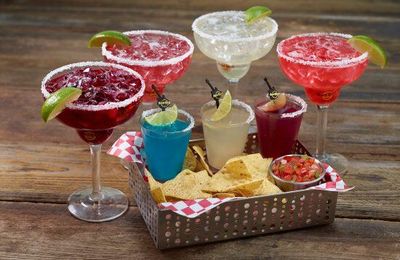 10 loại Cocktail ngon nổi tiếng khắp thế giới