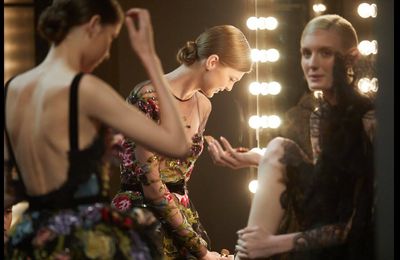 BST Elie Saab Haute Couture Thu-Đông 2021/2022 ngập tràn sắc hoa