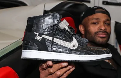PJ Tucker chơi lớn khi diện mẫu giày Nike Air Jordan 1 nạm kim cương