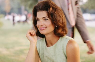 Những xu hướng thời trang mang đậm phong cách Đệ nhất Phu nhân Hoa Kỳ Jackie Kennedy (P2)