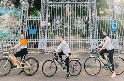 Trending Sài Gòn mùa dịch Đeo khẩu trang, đạp xe, nâng cao sức khỏe