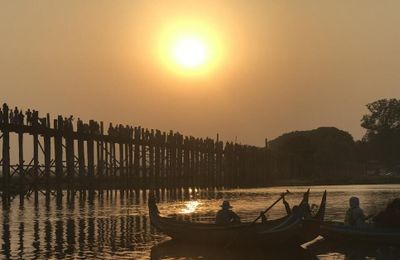 Hành trình đuổi theo ánh mặt trời ở Burma của cô gái Việt