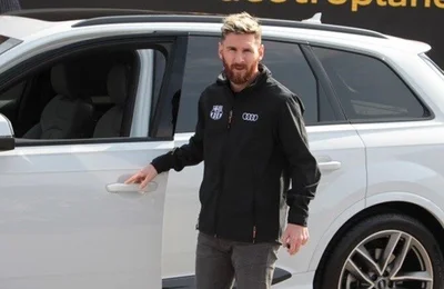 Bộ sưu tập xe hơi đắt giá của Lionel Messi