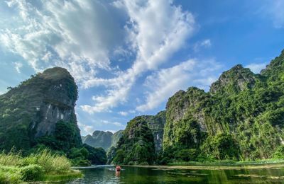 Giữa mùa dịch COVID-19, vẫn có một Ninh Bình đẹp đến nao lòng