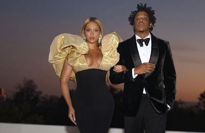 Beyoncé và Jay-Z là đại sứ thương hiệu mới nhất của Tiffany