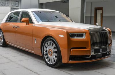 Rolls-Royce Phantom VIII Privacy Suite - Nội thất 2 ngăn siêu độc phục vụ đại gia Việt