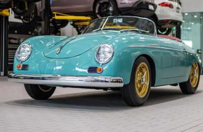 Xe cổ Porsche 356 Speedster 1955 hồi sinh