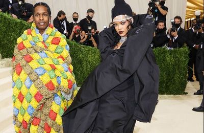 Những món nữ trang cao cấp được lăng xê tại Met Gala 2021