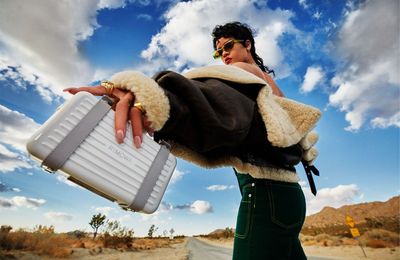 Rihanna “chất lừ” trong chiến dịch quảng bá RIMOWA