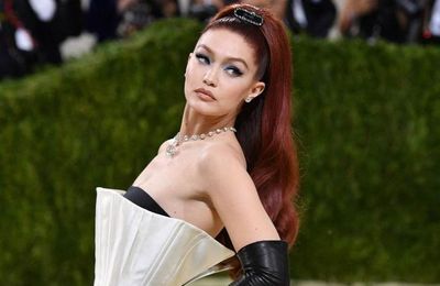 Xu hướng đính đá nổi lên sau Met Gala
