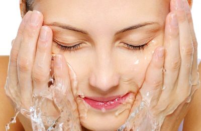 Những khung giờ “vàng” chăm sóc da mà bạn cần biết