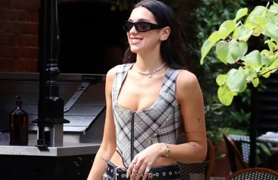 Chinh phục phong cách Y2K cùng Dua Lipa