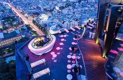5 Rooftop Bar có view cực chill ở Sài Gòn