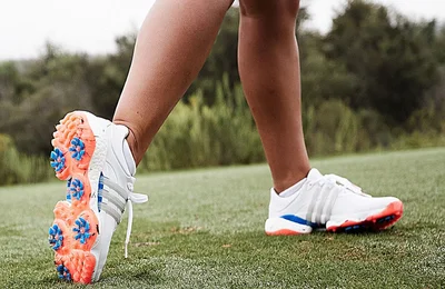 adidas ra mắt giày chơi golf TOUR360 2022