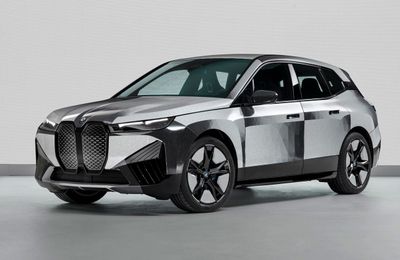 BMW ra mắt màu sơn hiệu ứng trên dòng xe iX