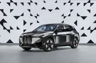 BMW iX Flow có thể thay đổi màu sơn trong chớp mắt