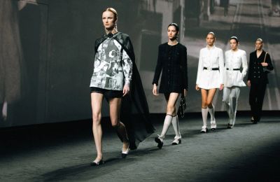BST CHANEL Xuân/Hè 2023: Cảm hứng vẻ đẹp vượt thời gian