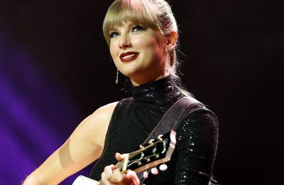 Taylor Swift "chiếm lĩnh" toàn bộ bảng xếp hạng Top 10 trên Billboard Hot 100