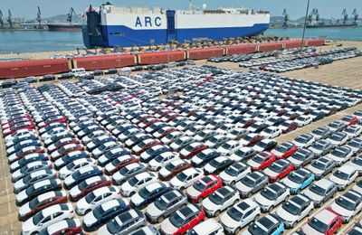 Xuất khẩu ô tô của Trung Quốc đạt mức cao kỷ lục trong tháng 8