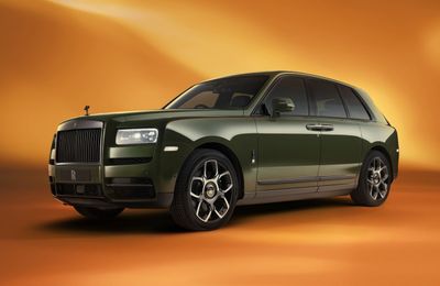 Rolls-Royce ra mắt dòng xe Cullinan Inspired By Fashion