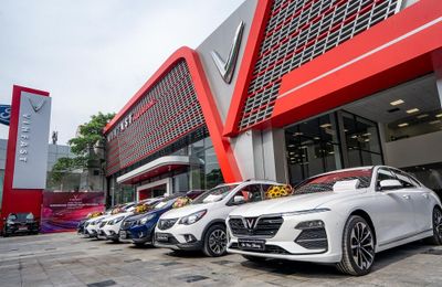 VinFast bán ra 2.103 xe trong tháng 1/2022