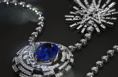 Chanel trình làng mẫu vòng cổ “Allure Céleste” - Tuyệt tác đánh dấu kỷ niệm "tuổi 90"