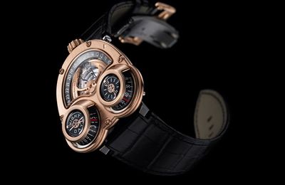 MB&F HM3: Những chiếc phi thuyền không gian trên... Cổ tay